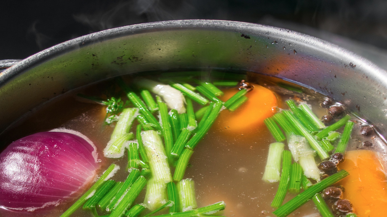 Anti-Aging Benefits of Bone Broth