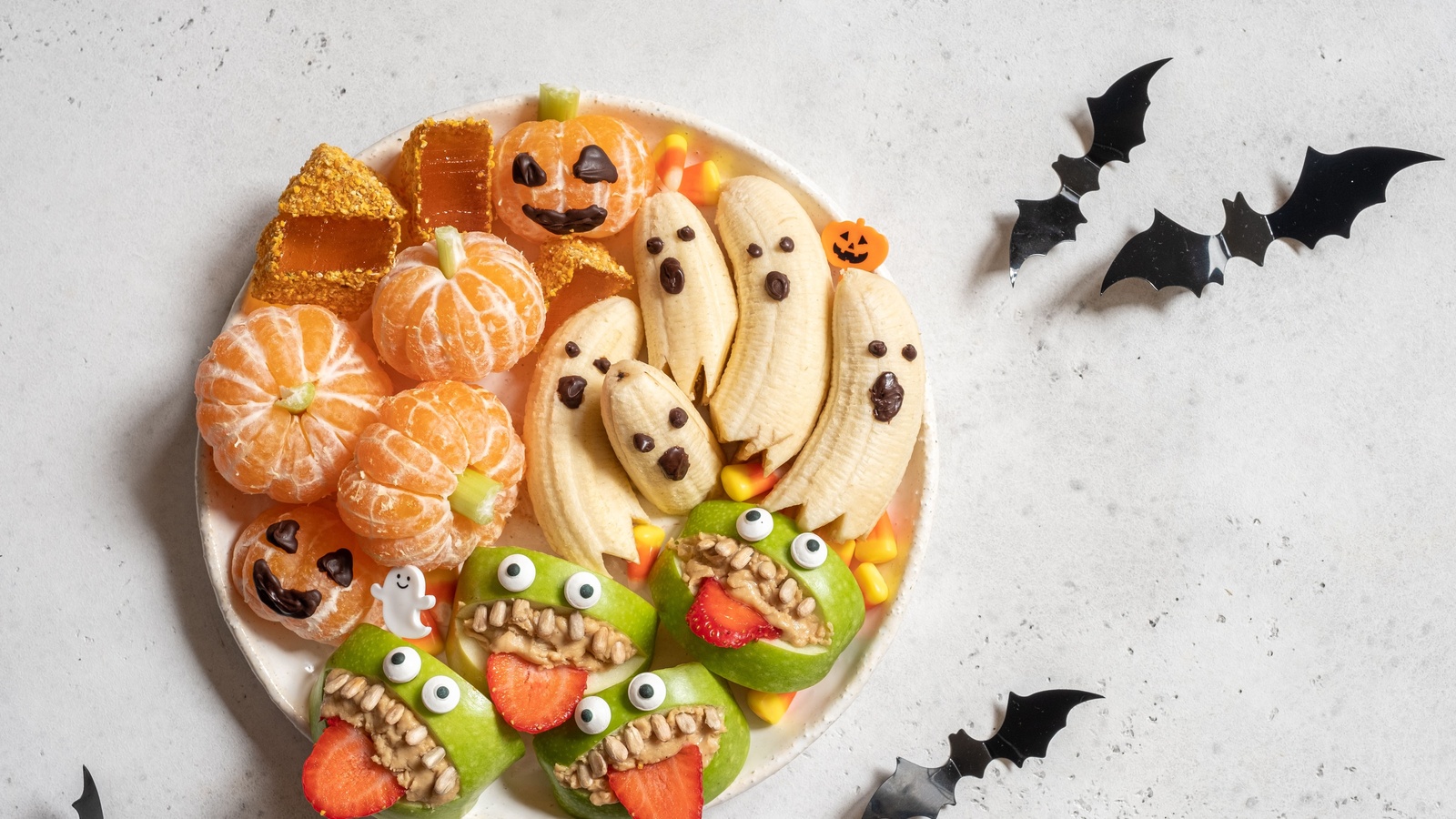 How to Choose Better for You Candy This Halloween