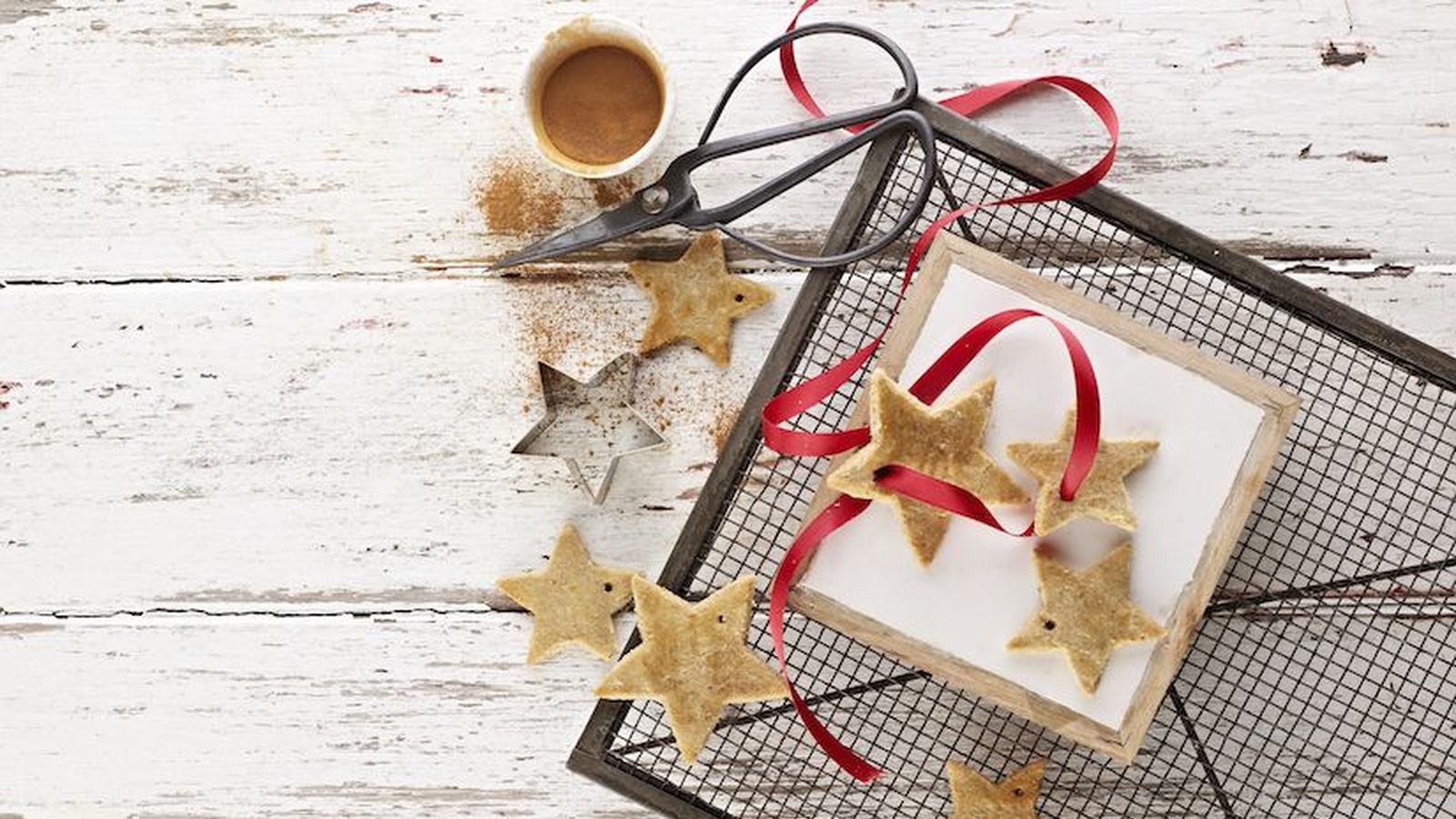 Christmas Gingerbread Cookies (Recipe)