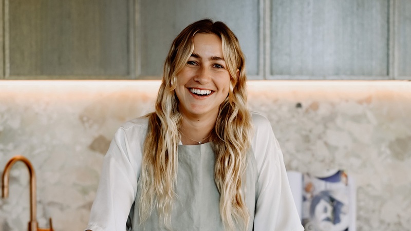 From Chronic Illness to Thriving Wellness Business with Tian Evans