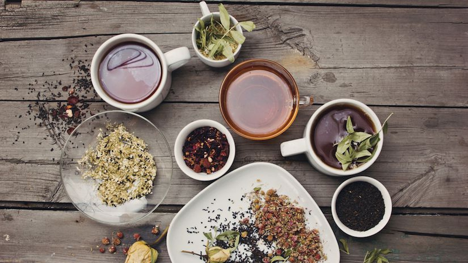 10 Healing Teas We Love