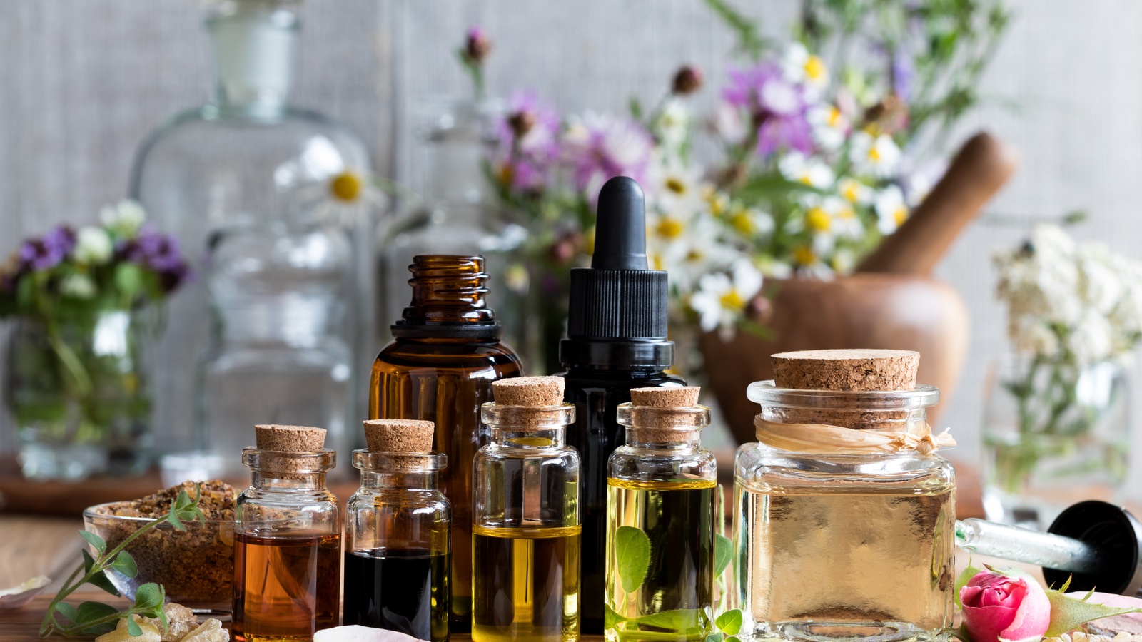 Top Essential Oils for Everyday Wellness