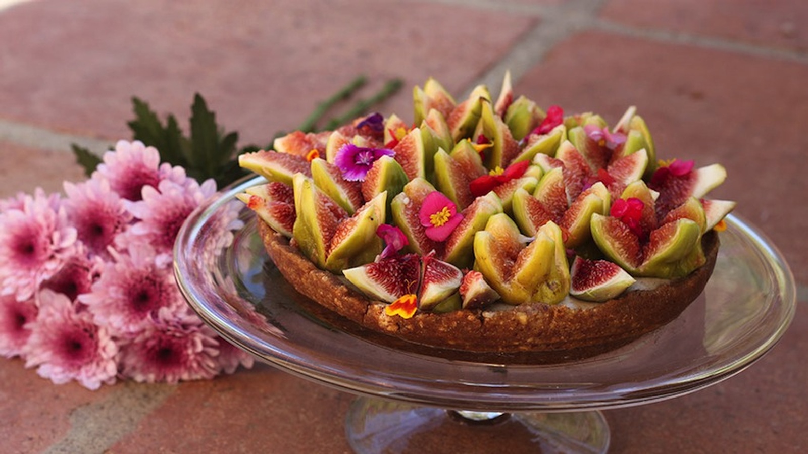 Raw Fig Tart