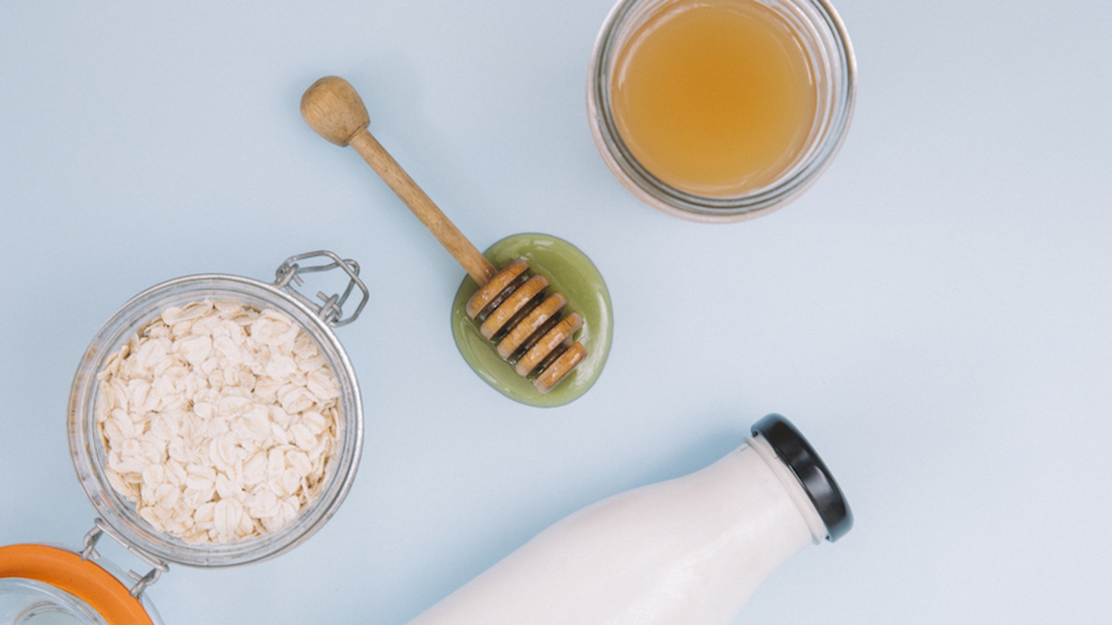 DIY Oatmeal Face Mask: So Good You Can Almost Eat It