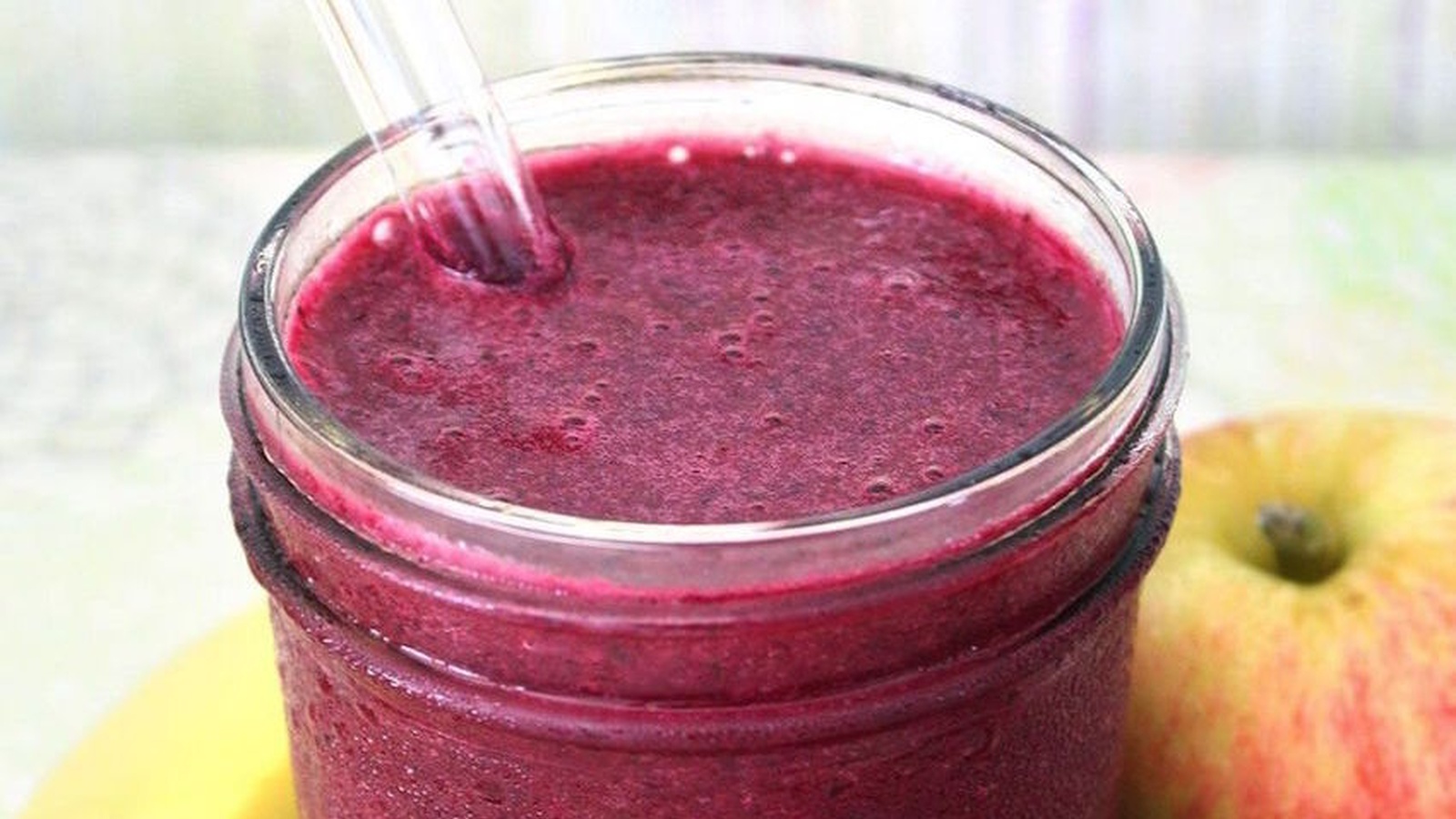 Ginger Beetroot Detox Smoothie