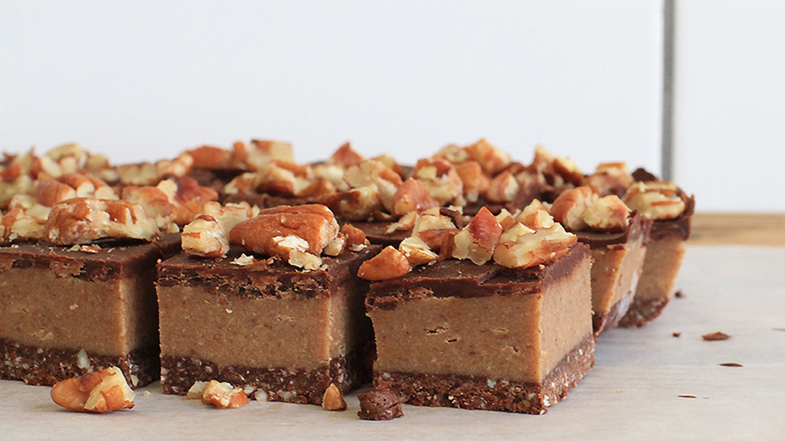 Raw Pecan Chocolate Caramel Slice (Recipe)